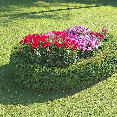 Le Point Du Jour Panzió